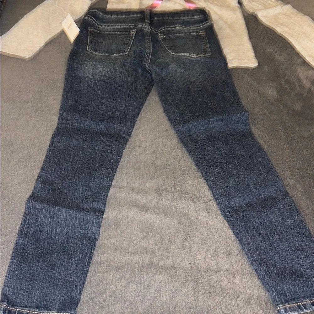GAPLong Sleeve with Blue Denim Jeans I have more new size 6 in my closet